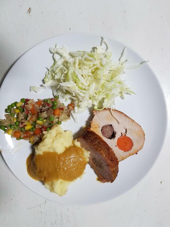Perla Padurii Hotel Völgytanya Kültér fotó